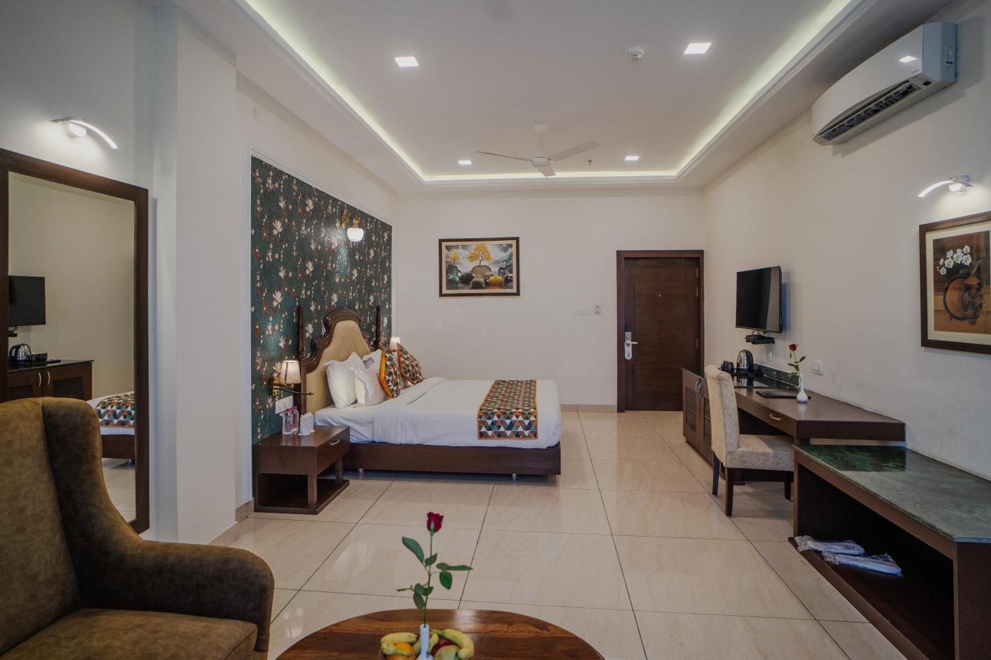 Hotel The Courtyard - Beyond Bar & Club Udaipur Exterior foto