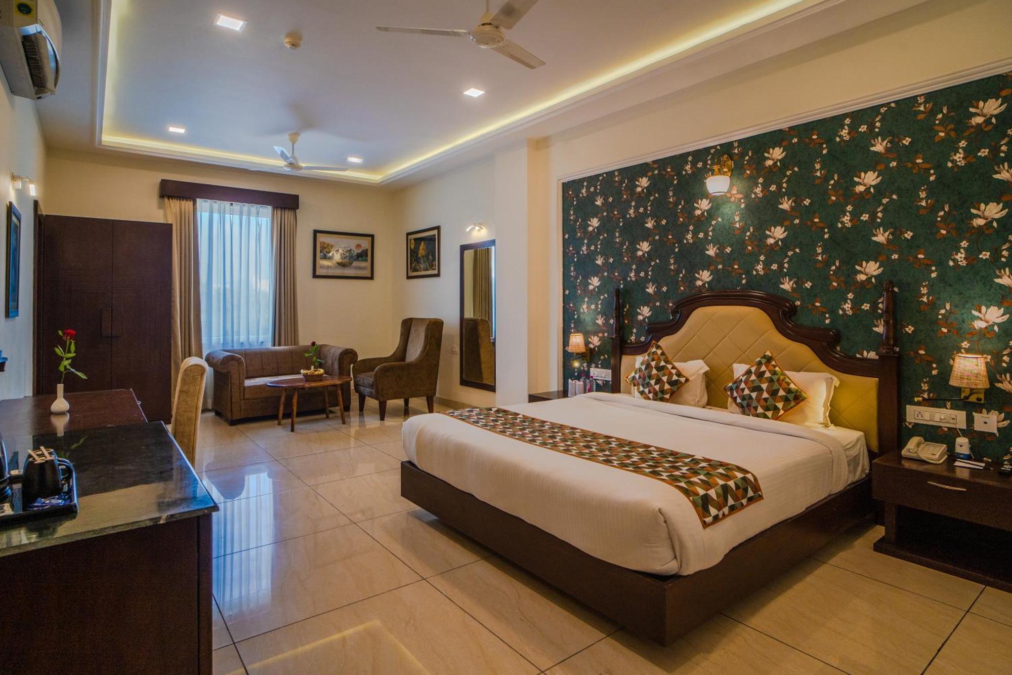 Hotel The Courtyard - Beyond Bar & Club Udaipur Exterior foto
