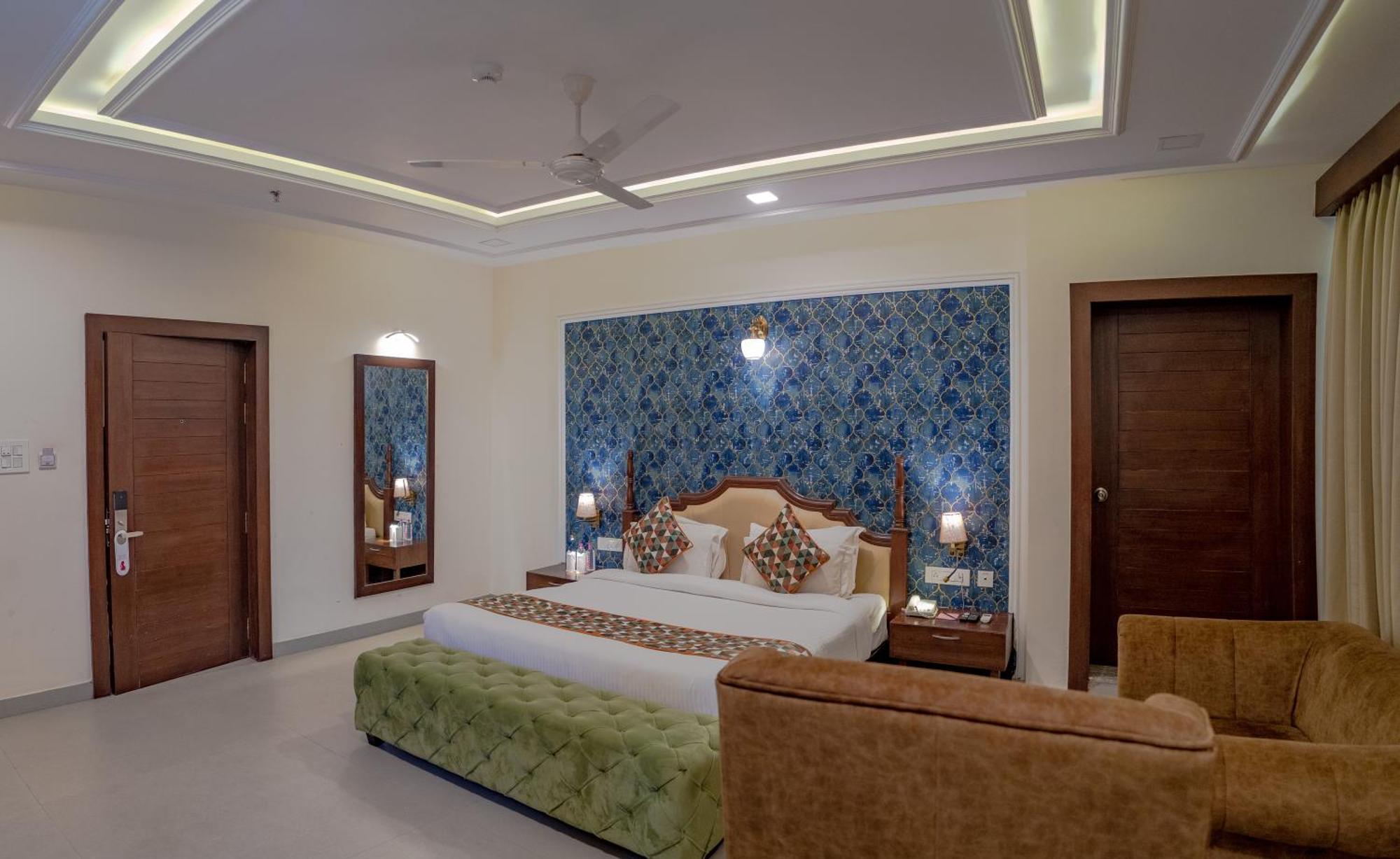 Hotel The Courtyard - Beyond Bar & Club Udaipur Exterior foto